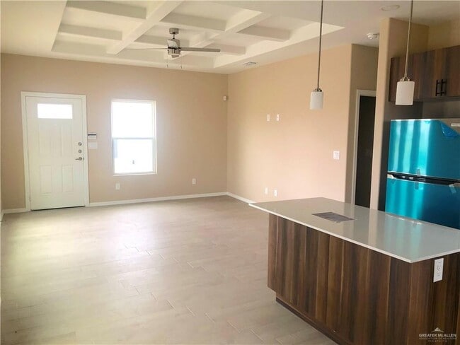 Photo - 11 W Driftwood St Unit 4