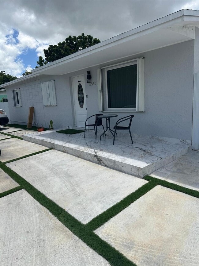 Building Photo - 15550 SW 308th St Rental