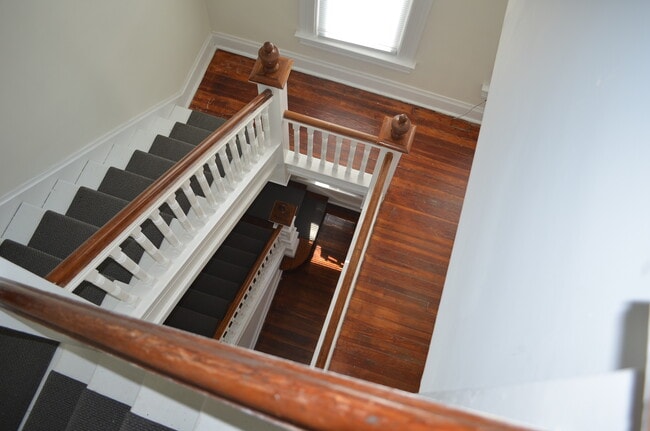 Photo - 444 Chestnut St