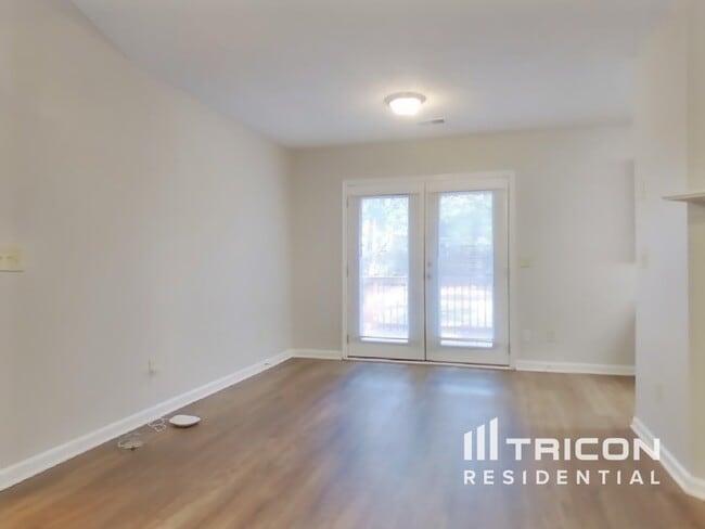 Photo - 14 Iron Spot Cir