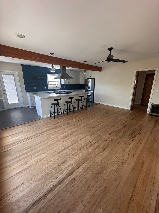 Photo - 2152 Rexford Dr