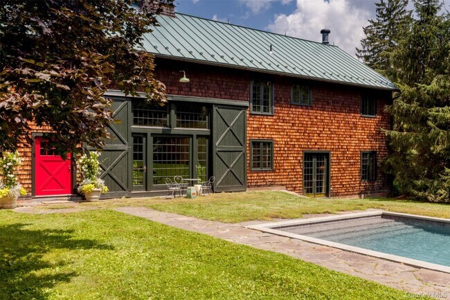 Photo - 8 Old Killearn Rd