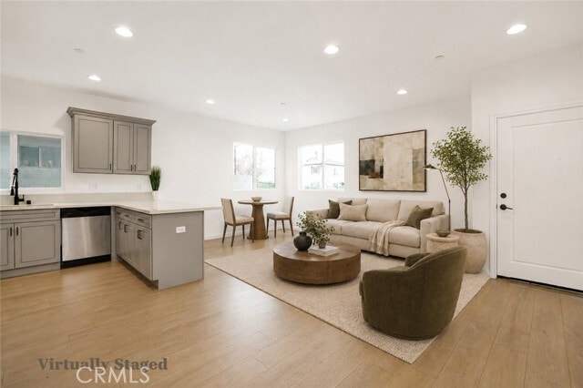 5729 Willowcrest Ave Unit 5729