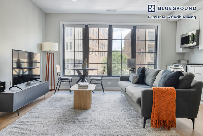 Building Photo - 2210 Wisconsin Ave NW Rental