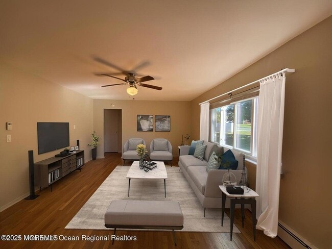 Photo - 10 Laurel Pl