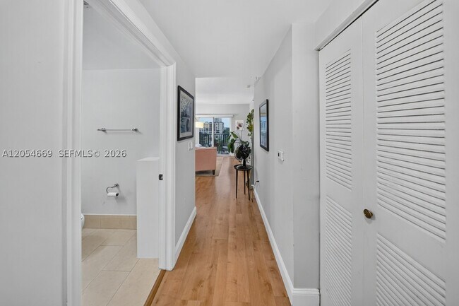 Photo - 1627 SW 37th Ave Unit 401