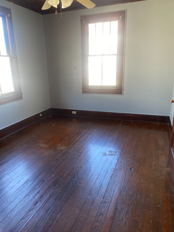 Photo - 616 Weeks St