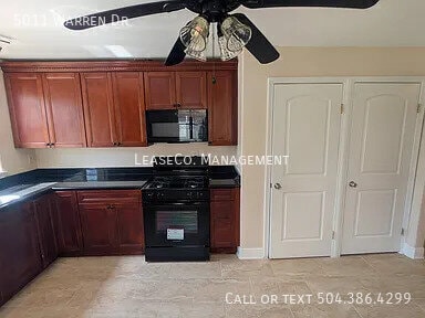 5011 Warren Dr
