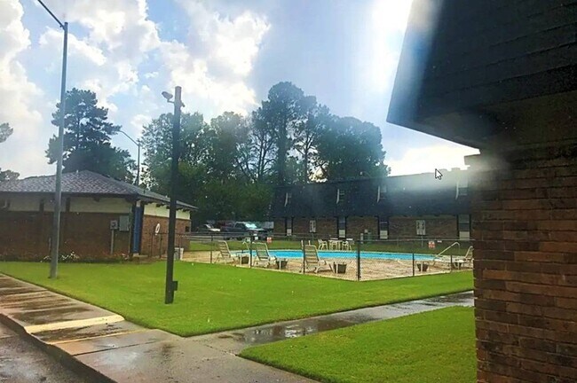 MayFair Apartments, Fort Smith, Arkansas