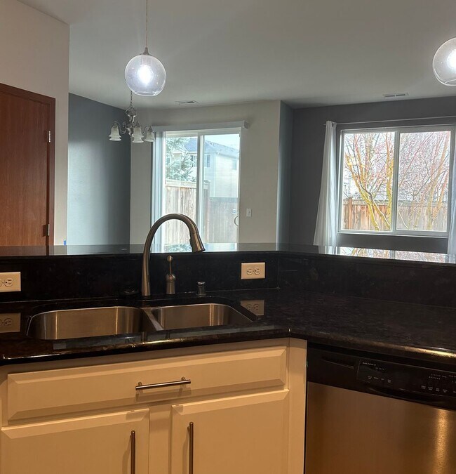 Photo - Spacious Trail Run Condo in Auburn