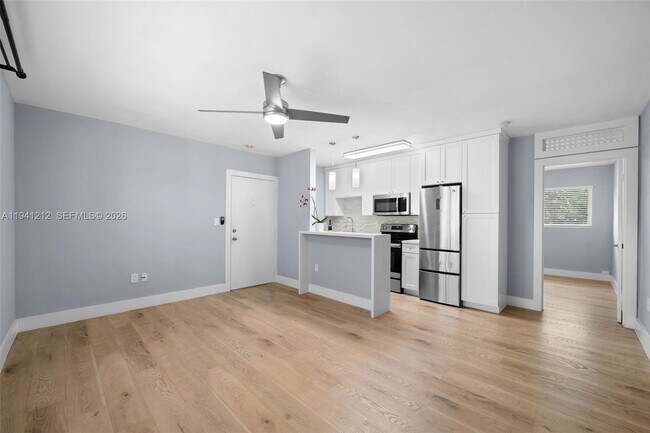 Photo - 6330 SW 79th St Unit 18