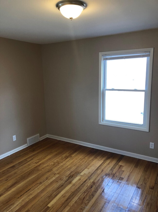 Photo - 6506 N 36th St