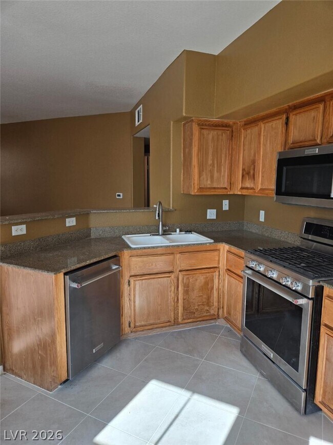 10550 W Alexander Rd Unit 1040