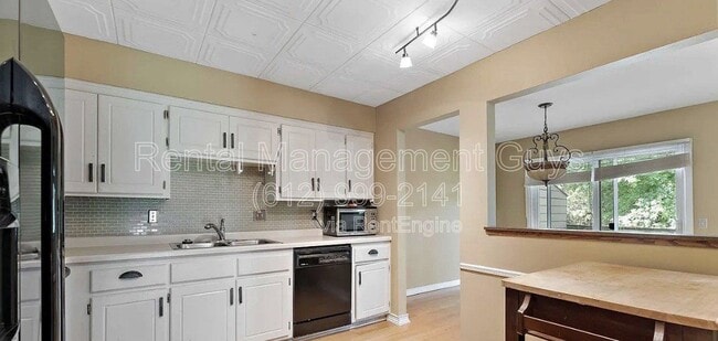 Photo - 7390 Stewart Dr