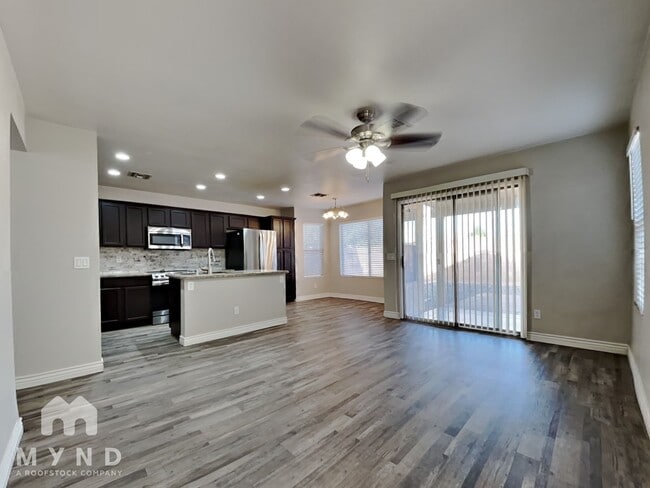 Photo - 4646 N 84th Ln