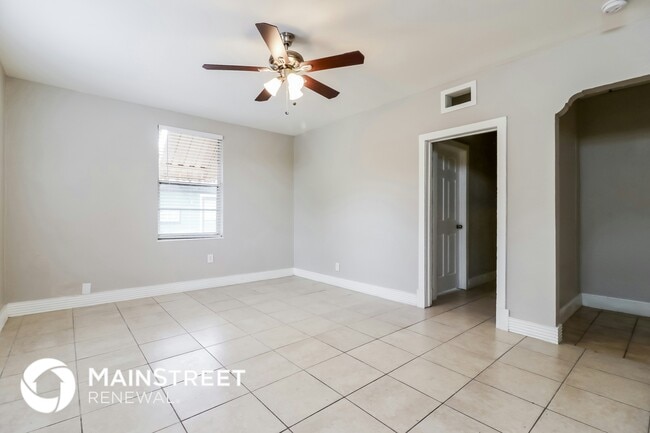 Photo - 4114 W Arch St