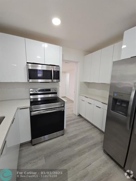 Building Photo - 4819 SW 22nd St Rental