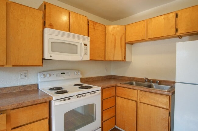 Photo - 3510 SE 15th Ave Unit 3510-5