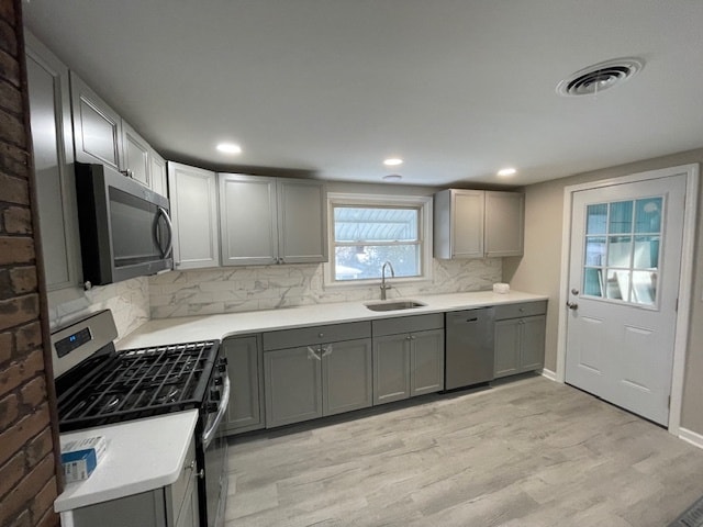 Photo - 28 Leversee Ave Unidad #2