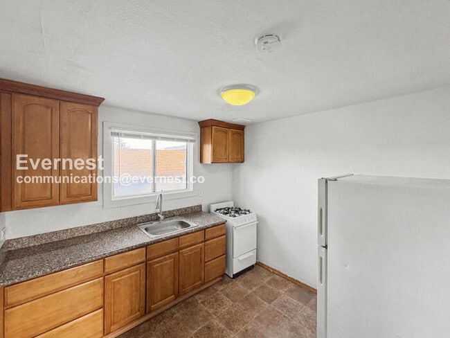 Photo - 440 18th St Unidad b