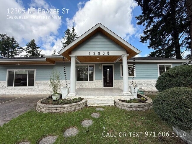 Building Photo - 12305 NE Brazee St