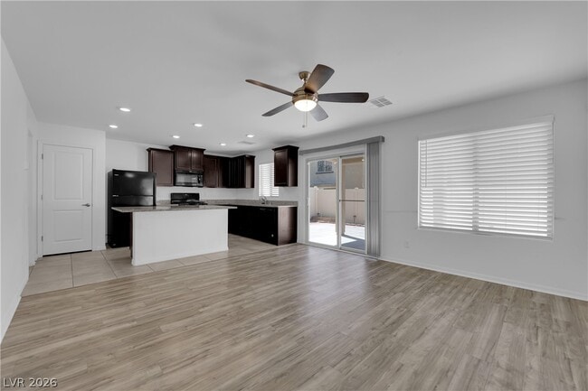 Photo - 6421 Broadcloth Ct