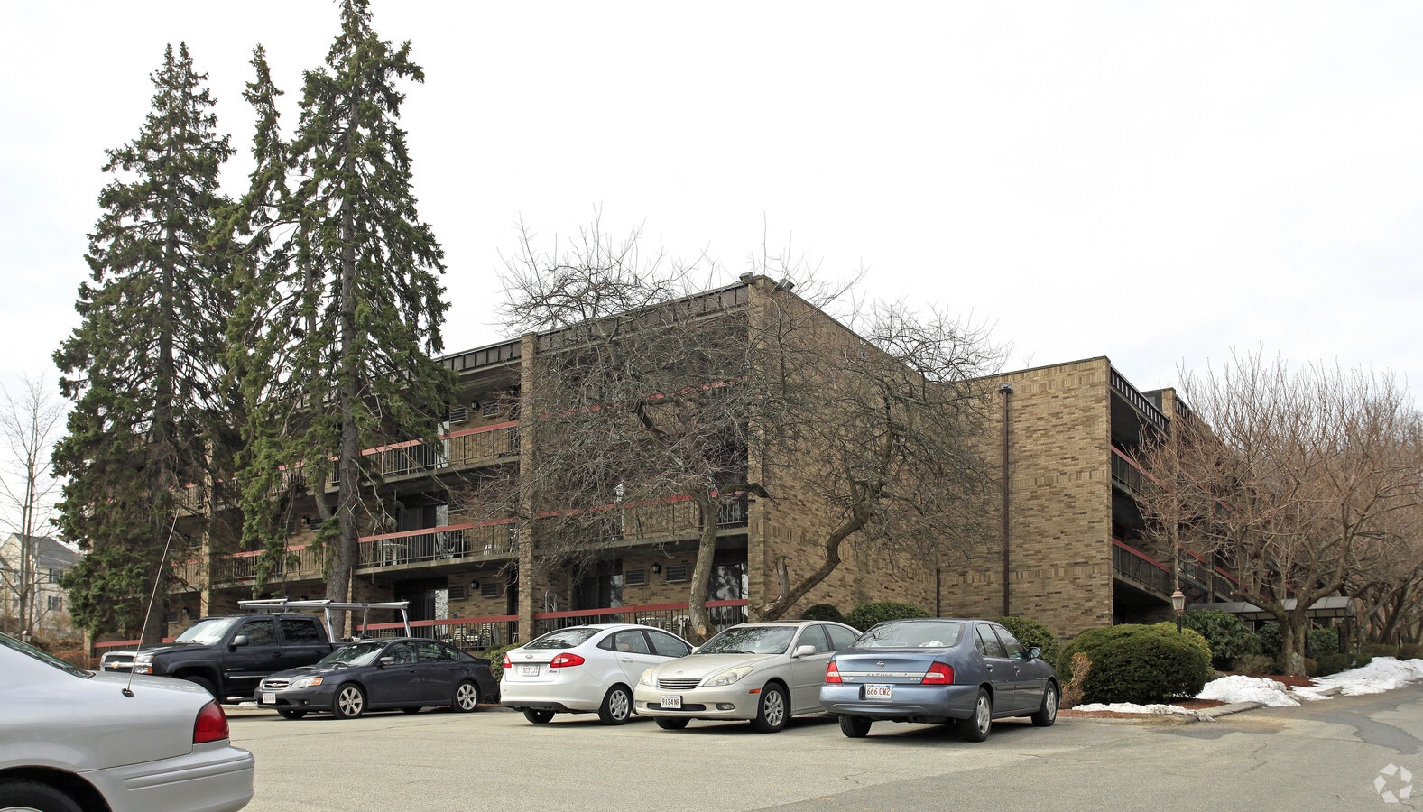 Photo - Hillcrest Arm