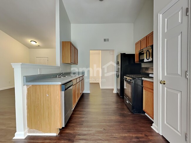 Photo - 6014 Pennycross Ln