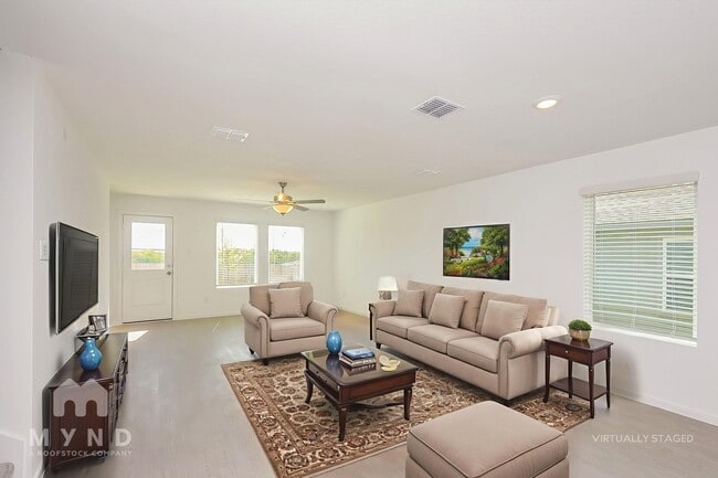 Photo - 2749 Mistwood Dr