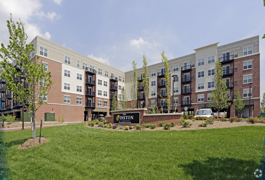 The Winston at Lyndhurst Apartments For Rent in Lyndhurst, NJ