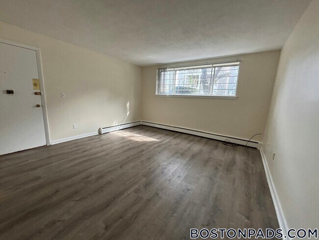 88 Gardner St Unit 1B