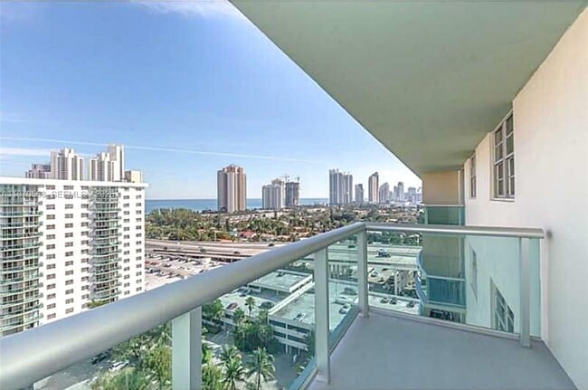 Photo - 19390 Collins Ave Unit 1612