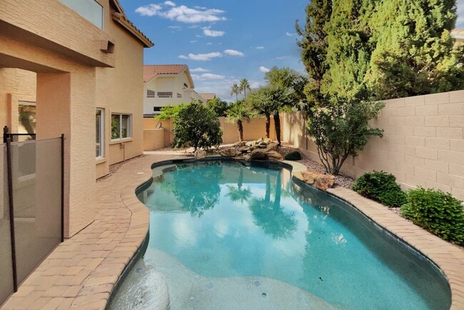 Photo - 62 W Tulsa St