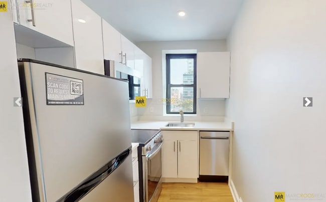 Photo - 853 Beacon St