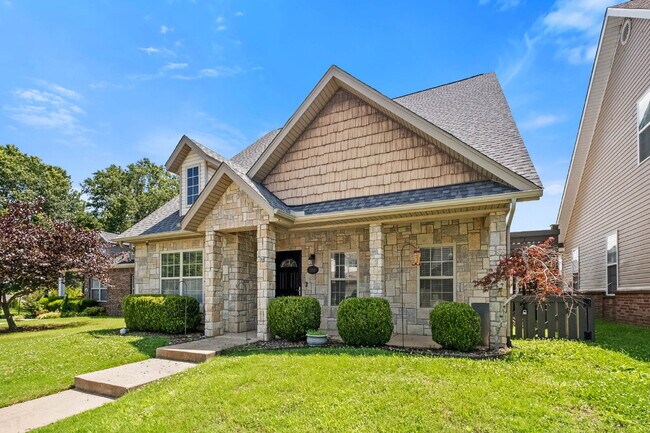 Photo - 1514 NE Young Ave