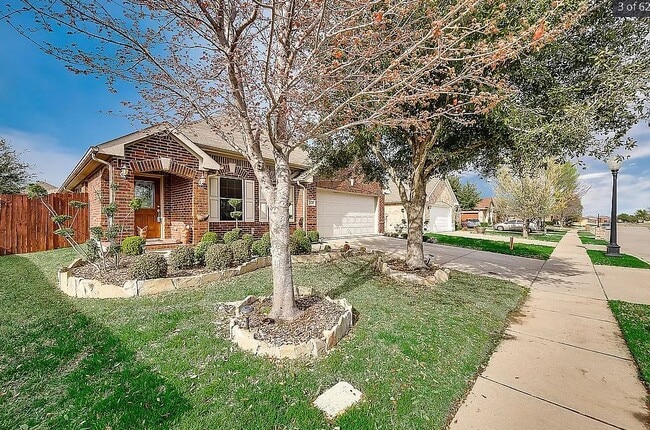 Building Photo - 2328 Wichita Tr