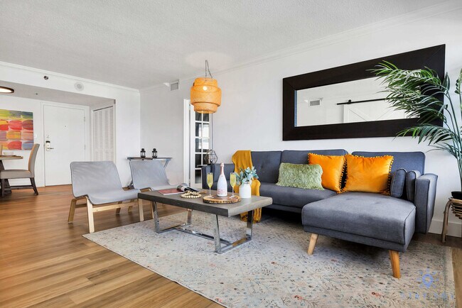 Photo - 5225 Collins Ave Apartamento Unidad ID1227482P