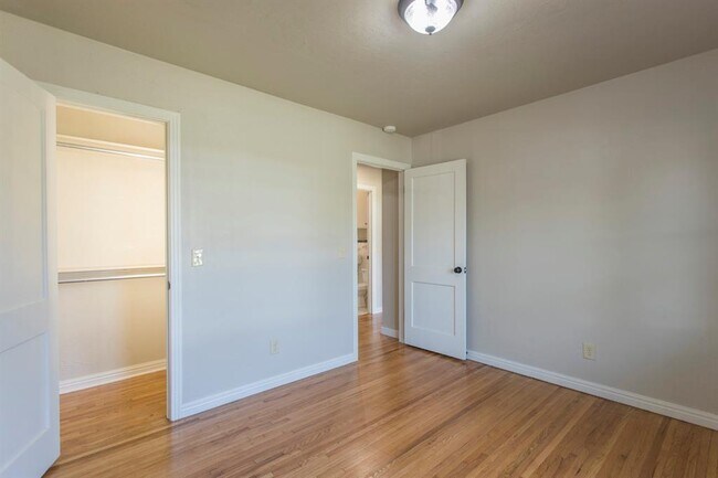 Photo - 2928 NW 33rd St
