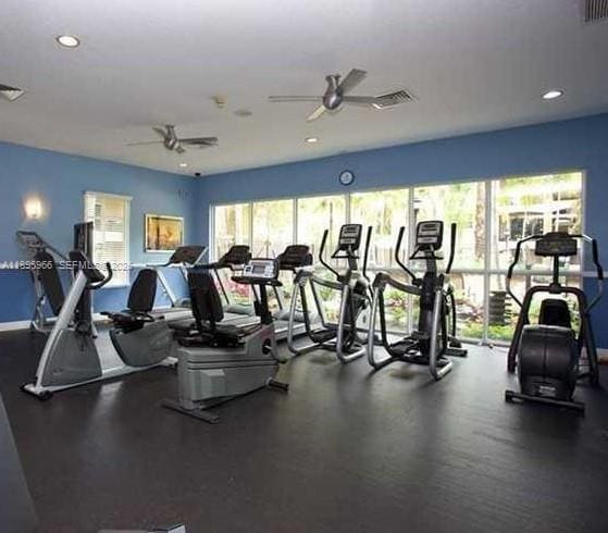 Photo - Southwest 117th Terrace, Pembroke Pines, FL 33025 - 3 BR 2 BA condo