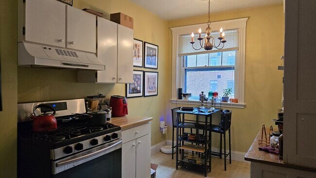 Photo - 1986 Commonwealth Ave Unit 4