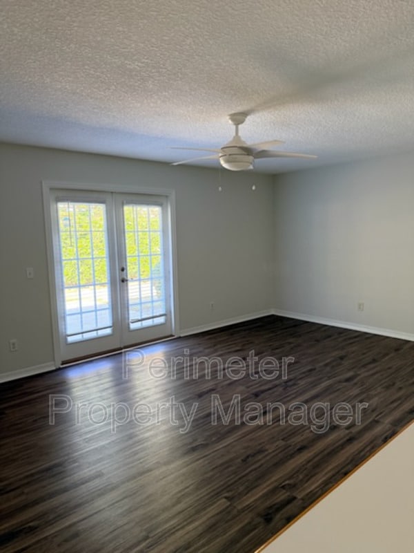 Photo - 27 Monterey St