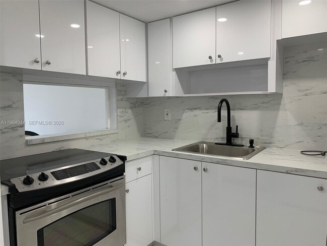 Photo - 2859 Leonard Dr Unit G-109