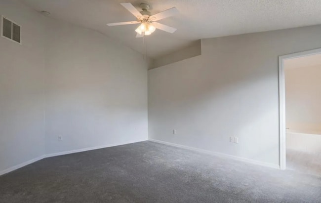 Photo - 200 Tree Branch Ln