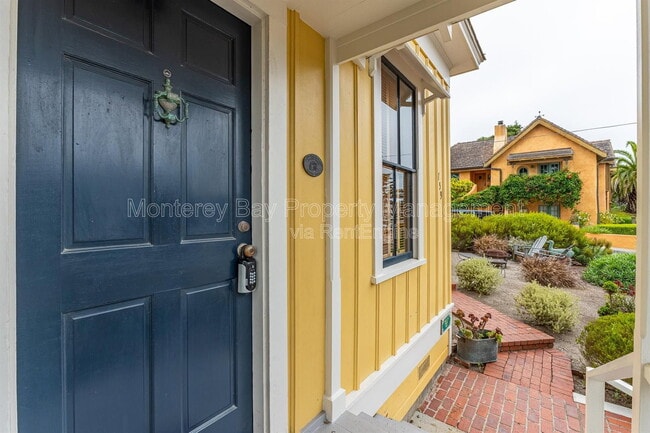 Photo - 759 Lighthouse Ave