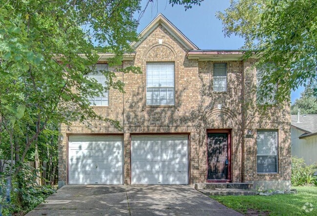 Building Photo - 8710 Piney Creek Bend Rental