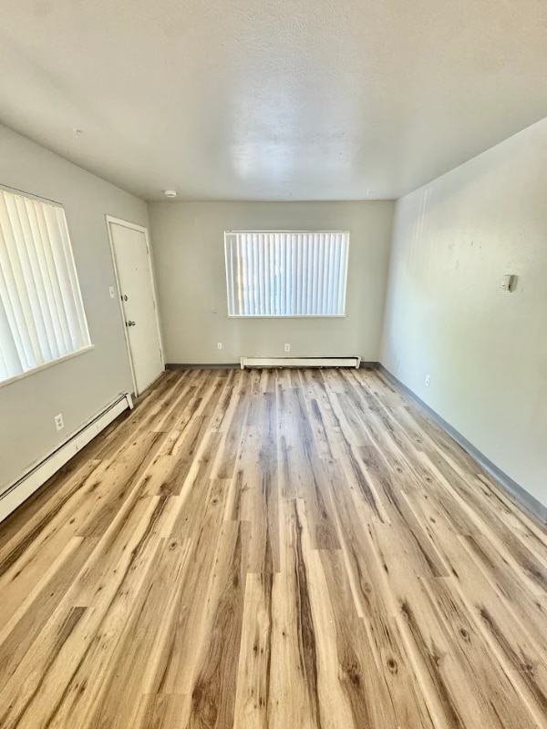 Photo - 319-321 E Brookside St Unidad 31