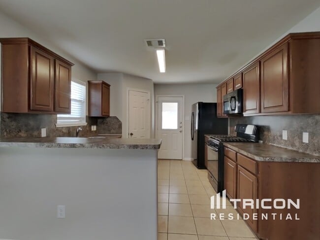 Photo - 12030 Green Bluff Ct