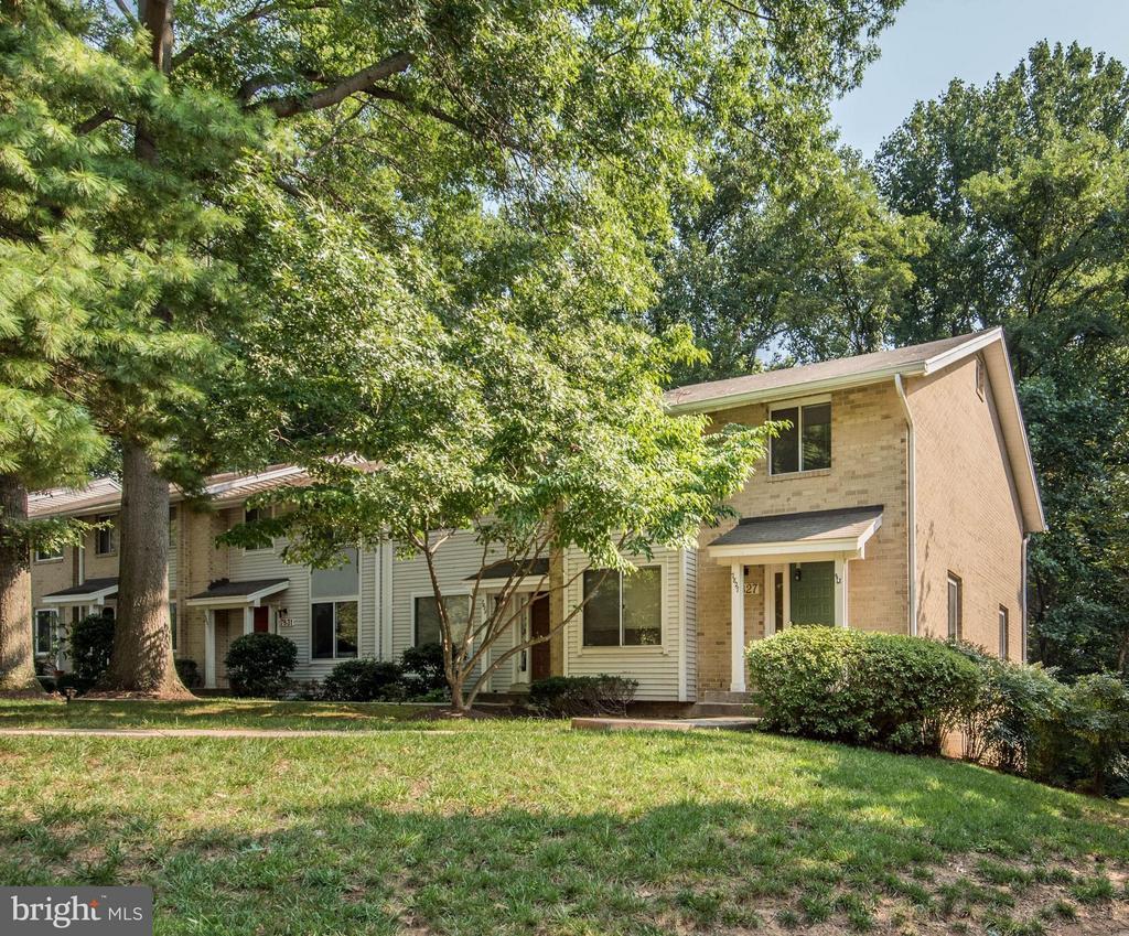 Photo - 7827 Archbold Terrace Townhome