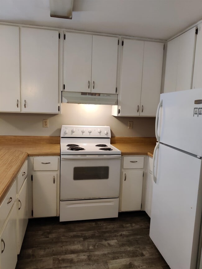 Photo - 1416 Charlotte St