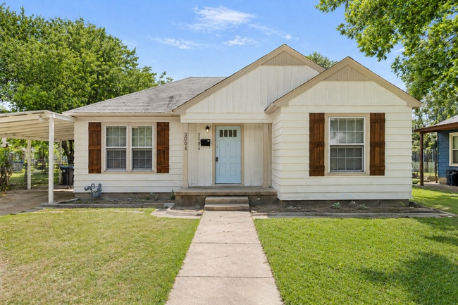 Building Photo - 3004 Reuter Ave